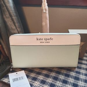 Kate Spade Continental Wallet